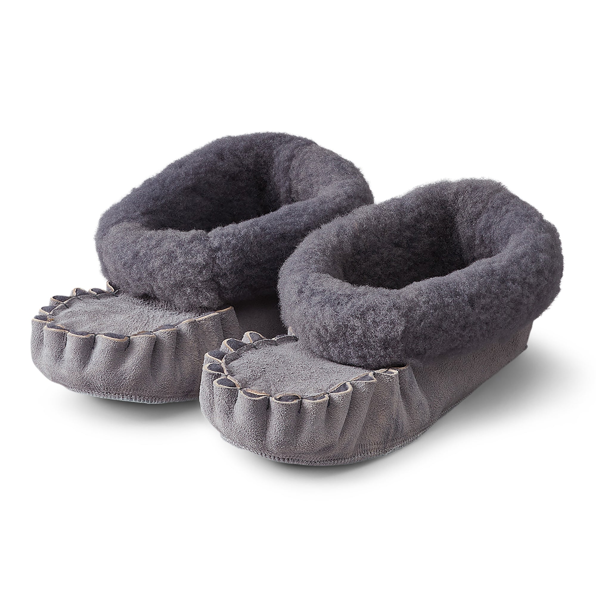 Neuenschwander Lammfell Finken Mokassin Hausschuhe anthrazit Vorderansicht