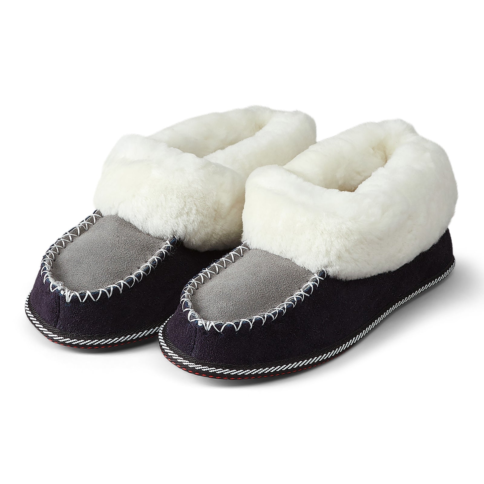 Neuenschwander Lammfell Hausschuhe blau weiss Vorderansicht